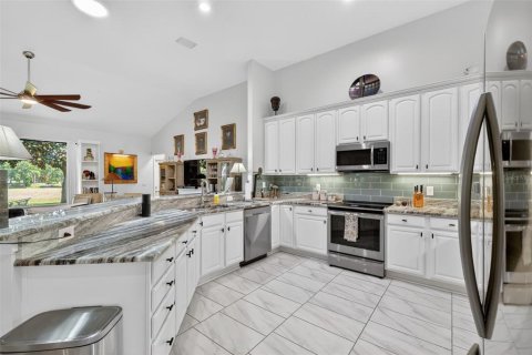 Casa en venta en Mount Dora, Florida, 4 dormitorios, 291.81 m2 № 2206217 - foto 24