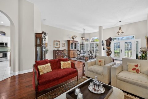 Casa en venta en Mount Dora, Florida, 4 dormitorios, 291.81 m2 № 2206217 - foto 14