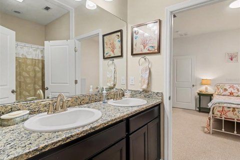 Villa ou maison à vendre à Palmetto, Floride: 4 chambres, 260.31 m2 № 2408800 - photo 18