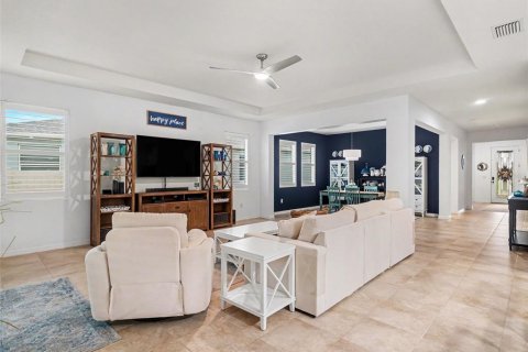 Villa ou maison à vendre à Palmetto, Floride: 4 chambres, 260.31 m2 № 2408800 - photo 3