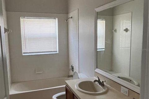 Villa ou maison à vendre à Kissimmee, Floride: 4 chambres, 183.95 m2 № 1755208 - photo 12