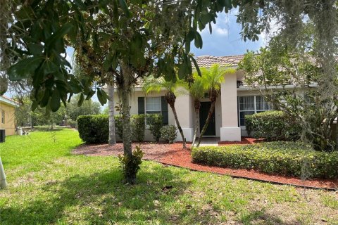 Villa ou maison à vendre à Kissimmee, Floride: 4 chambres, 183.95 m2 № 1755208 - photo 1