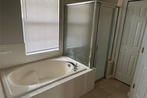 Villa ou maison à vendre à Kissimmee, Floride: 4 chambres, 183.95 m2 № 1755208 - photo 8