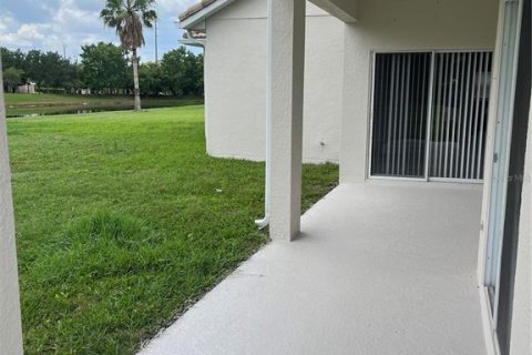 Villa ou maison à vendre à Kissimmee, Floride: 4 chambres, 183.95 m2 № 1755208 - photo 19