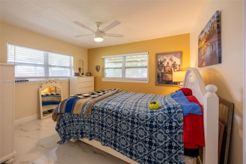 Immobilier commercial à vendre à Cape Coral, Floride № 1897231 - photo 8