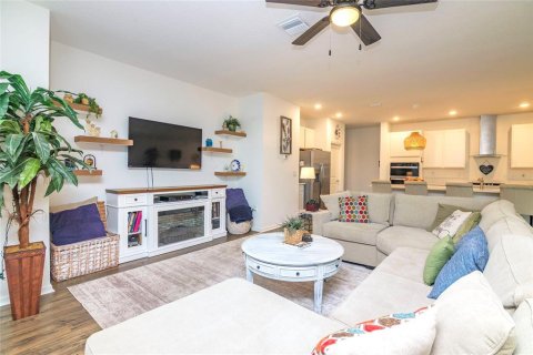 House in Palm Coast, Florida 3 bedrooms, 259.66 sq.m. № 1740864 - photo 22