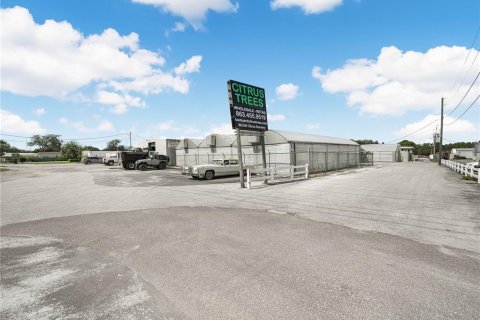 Propiedad comercial en alquiler en Lake Wales, Florida, 298.77 m2 № 1904166 - foto 11