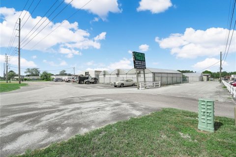 Propiedad comercial en alquiler en Lake Wales, Florida, 298.77 m2 № 1904166 - foto 7