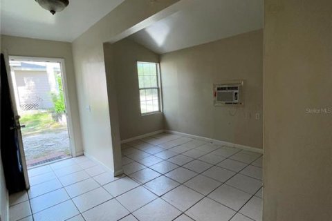 Villa ou maison à vendre à Eustis, Floride: 2 chambres, 77.29 m2 № 1687129 - photo 9