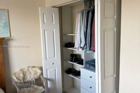 Купить таунхаус в Майами-Гарденс, Флорида 4 спальни, 154.78м2, № 2008463 - фото 7