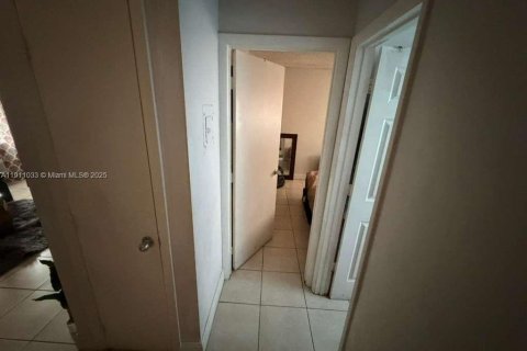 Condominio en venta en Riviera Beach, Florida, 2 dormitorios, 68.19 m2 № 1966175 - foto 14