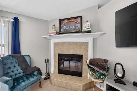 House in Lakeland, Florida 3 bedrooms, 135.27 sq.m. № 2197049 - photo 11