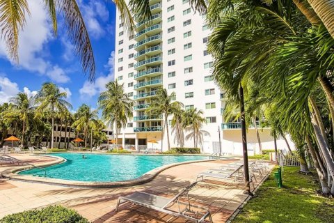 Copropriété à louer à Sunny Isles Beach, Floride: 1 chambre, 93.37 m2 № 1774379 - photo 14