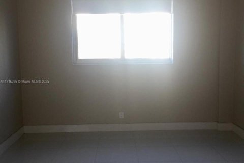 Copropriété à louer à Sunny Isles Beach, Floride: 1 chambre, 93.37 m2 № 1774379 - photo 7