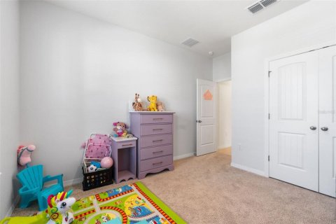 House in Saint Cloud, Florida 4 bedrooms, 195.65 sq.m. № 1901635 - photo 22