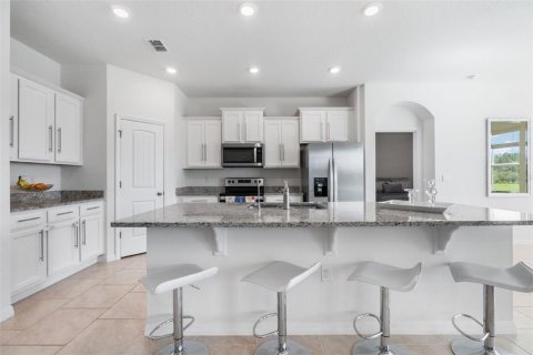 House in Saint Cloud, Florida 4 bedrooms, 195.65 sq.m. № 1901635 - photo 9