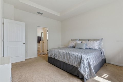 House in Saint Cloud, Florida 4 bedrooms, 195.65 sq.m. № 1901635 - photo 20