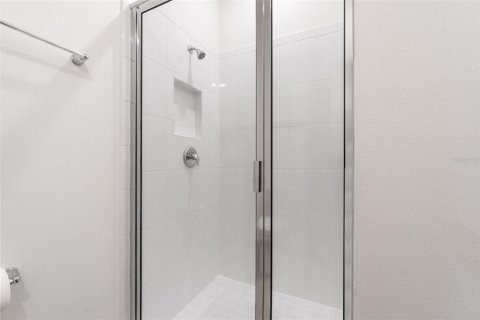 House in Saint Cloud, Florida 4 bedrooms, 195.65 sq.m. № 1901635 - photo 30