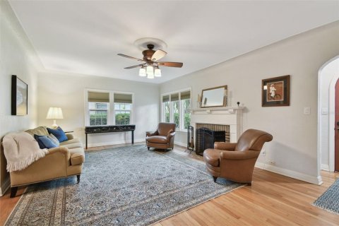 Casa en venta en Saint Petersburg, Florida, 3 dormitorios, 163.42 m2 № 1826328 - foto 16