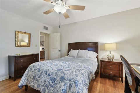 Casa en venta en Saint Petersburg, Florida, 3 dormitorios, 163.42 m2 № 1826328 - foto 29
