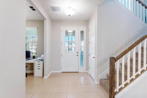 Villa ou maison à vendre à Kissimmee, Floride: 3 chambres, 196.95 m2 № 2097304 - photo 4
