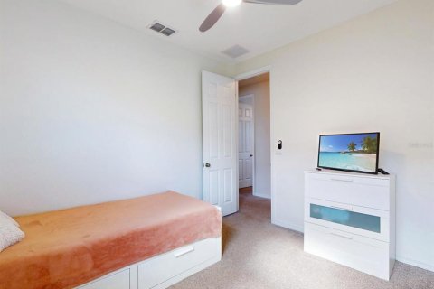 Villa ou maison à vendre à Kissimmee, Floride: 3 chambres, 196.95 m2 № 2097304 - photo 25