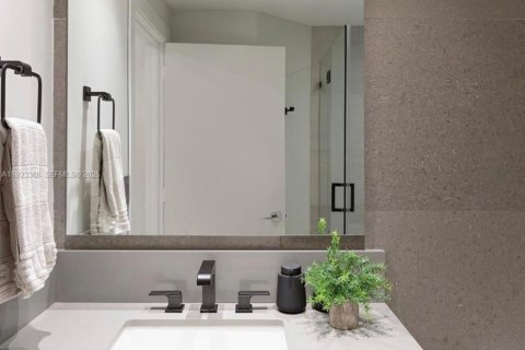 Condominio en venta en Key Biscayne, Florida, 3 dormitorios, 157.93 m2 № 1982585 - foto 13