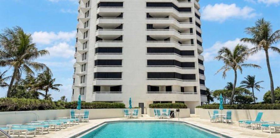 Condo à Riviera Beach, Floride, 2 chambres  № 2240548