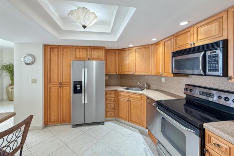 Copropriété à louer à Riviera Beach, Floride: 2 chambres, 167.6 m2 № 2240548 - photo 15