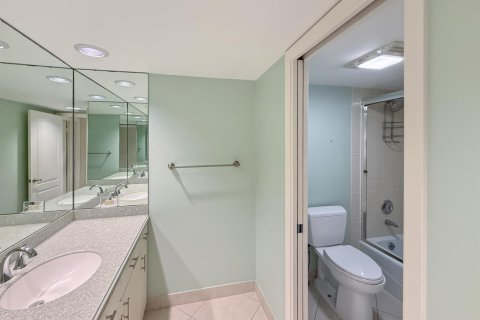 Copropriété à louer à Riviera Beach, Floride: 2 chambres, 167.6 m2 № 2240548 - photo 20