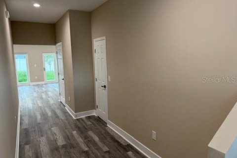 Propiedad comercial en venta en Tampa, Florida, 6 dormitorios, 353.03 m2 № 2222278 - foto 21