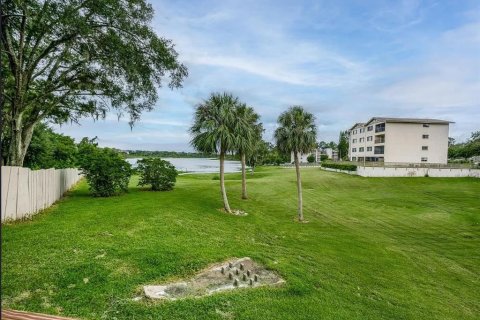 Condominio en venta en Altamonte Springs, Florida, 2 dormitorios, 93 m2 № 1533998 - foto 17