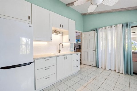 Villa ou maison à vendre à Punta Gorda, Floride: 3 chambres, 194.17 m2 № 2429658 - photo 24