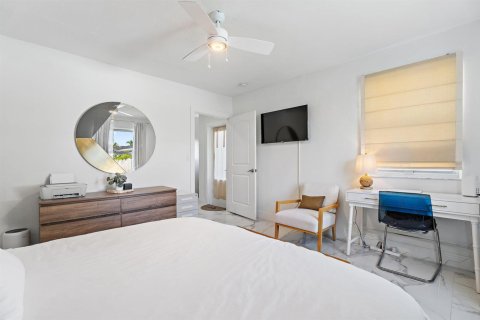 Casa en alquiler en West Palm Beach, Florida, 4 dormitorios, 157.93 m2 № 2087815 - foto 16