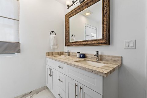 Casa en alquiler en West Palm Beach, Florida, 4 dormitorios, 157.93 m2 № 2087815 - foto 19