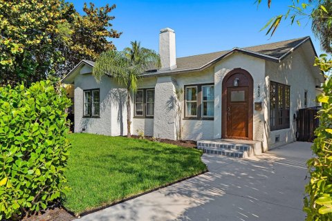 Villa ou maison à West Palm Beach, Floride 4 chambres, 157.93 m2 № 2087815