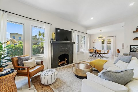 Casa en alquiler en West Palm Beach, Florida, 4 dormitorios, 157.93 m2 № 2087815 - foto 7