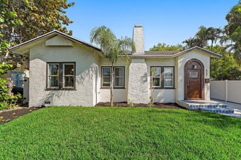Casa en alquiler en West Palm Beach, Florida, 4 dormitorios, 157.93 m2 № 2087815 - foto 3