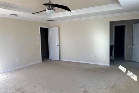 Casa en alquiler en Kissimmee, Florida, 4 dormitorios, 249.35 m2 № 1522289 - foto 12