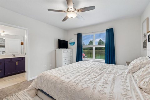 House in Parrish, Florida 4 bedrooms, 146.79 sq.m. № 2196027 - photo 15