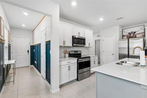 House in Parrish, Florida 4 bedrooms, 146.79 sq.m. № 2196027 - photo 5
