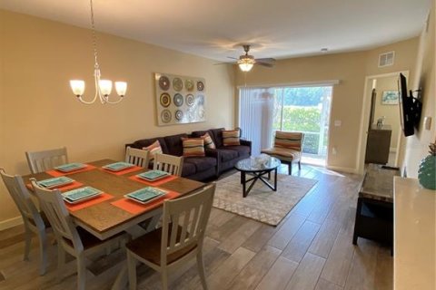 Condo in Wesley Chapel, Florida, 3 bedrooms  № 1411190 - photo 8