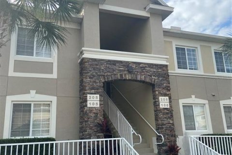 Condo in Wesley Chapel, Florida, 3 bedrooms  № 1411190 - photo 1