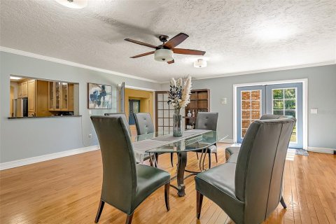 House in Altamonte Springs, Florida 5 bedrooms, 531.68 sq.m. № 1300973 - photo 10