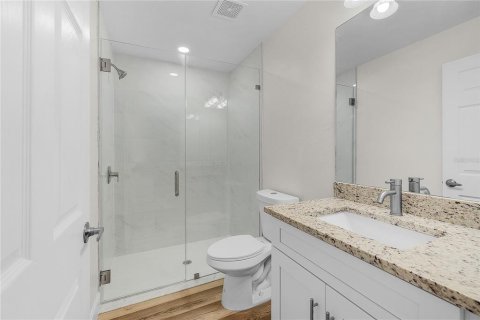 Propiedad comercial en venta en Punta Gorda, Florida, 6 dormitorios, 232.26 m2 № 2118706 - foto 5