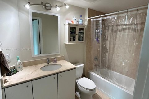 Condominio en venta en Miami, Florida, 1 dormitorio, 61.04 m2 № 1888897 - foto 8
