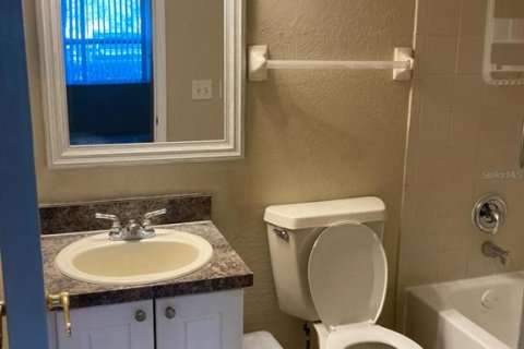Condominio en venta en Orlando, Florida, 2 dormitorios, 84.08 m2 № 2237537 - foto 6