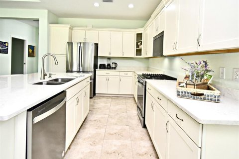 Casa en venta en Daytona Beach, Florida, 2 dormitorios, 156.17 m2 № 1649104 - foto 6