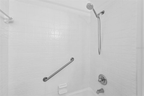 Touwnhouse à vendre à Clearwater, Floride: 2 chambres, 113.15 m2 № 1876587 - photo 12