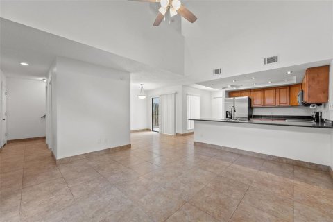 Touwnhouse à vendre à Clearwater, Floride: 2 chambres, 113.15 m2 № 1876587 - photo 27